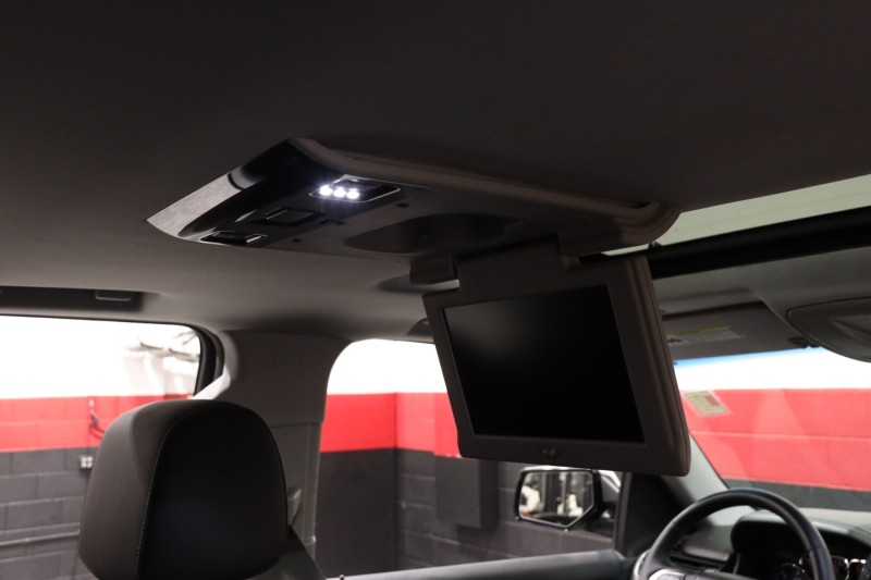 2015 Chevrolet Suburban LTZ 4WD 4dr Suv in , 