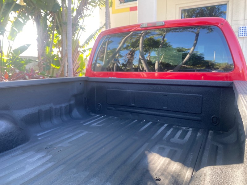 2008 Ford Super Duty F-350 DRW XL LOW MILES 43,076 4WD in ,