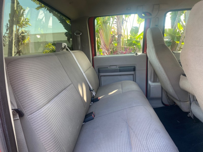 2008 Ford Super Duty F-350 DRW XL LOW MILES 43,076 4WD in ,