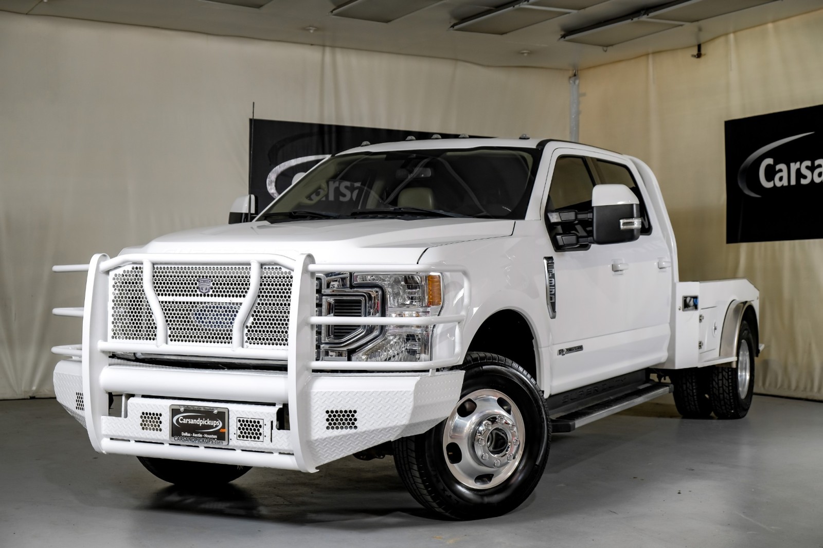 2022 Ford F-350 Lariat 4