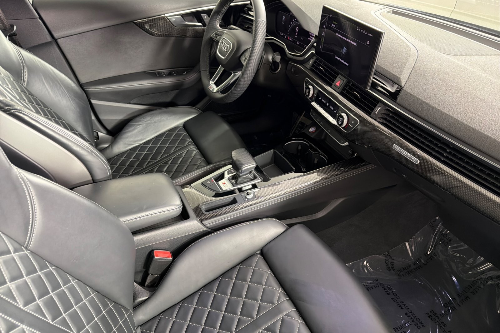 Used 2023 District Green Metallic Audi Premium Plus 3.0 TFSI quattro image 14