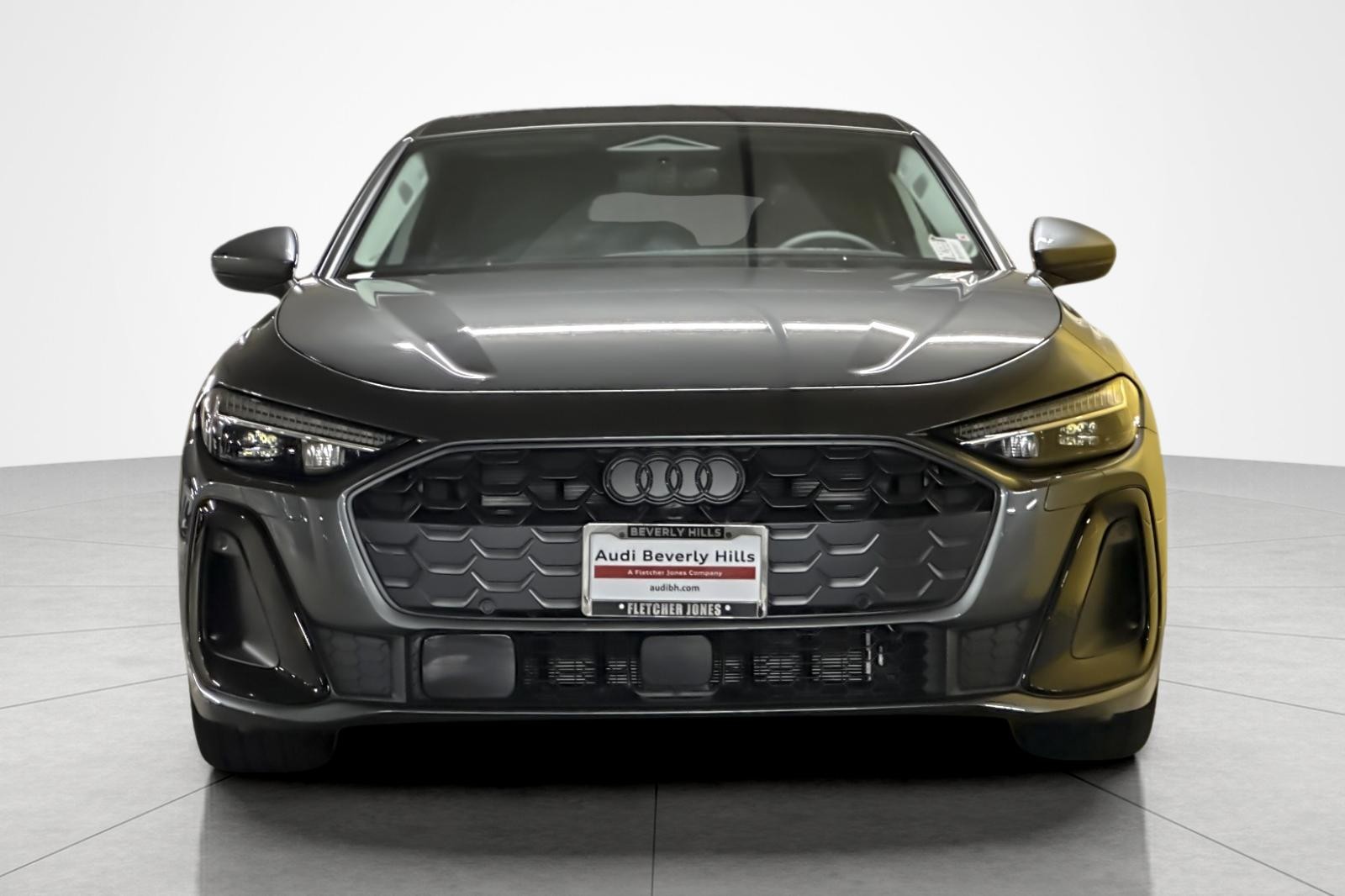 New 2026 Daytona Gray Pearl Effect Audi Premium Plus 2.0 TFSI quattro image 8