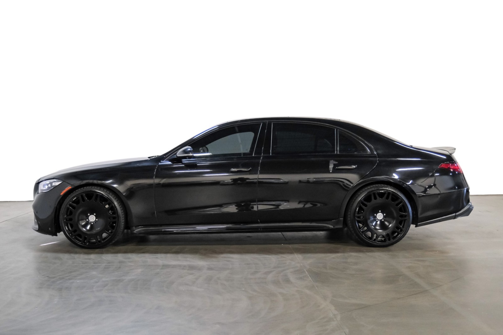 2022 Mercedes-Benz S-Class S580 4MATIC BodyKit CustomAlloys ExclusiveLthr WarmthCmfrtPkg Ni 10