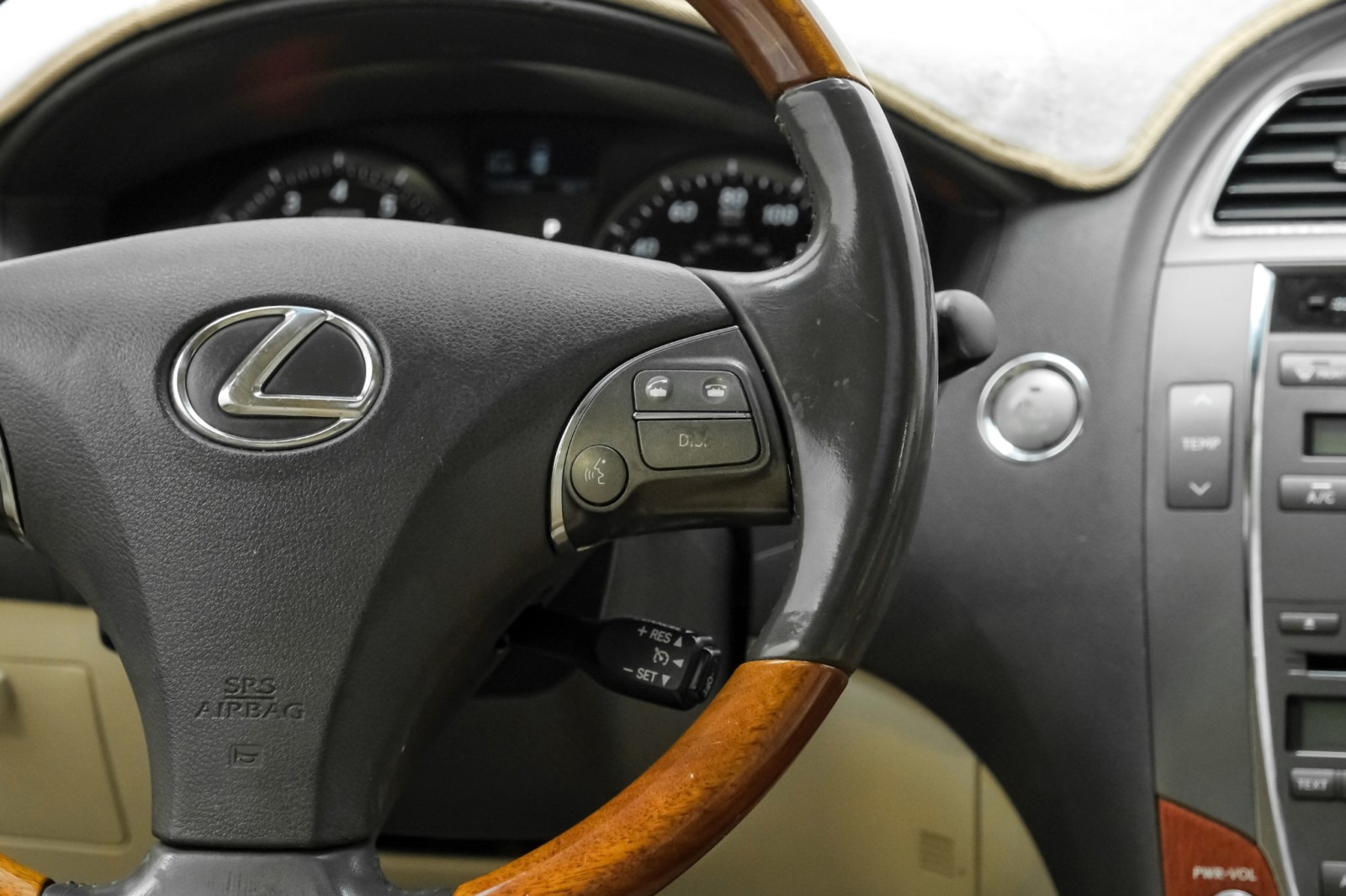 2010 Lexus ES 350  18