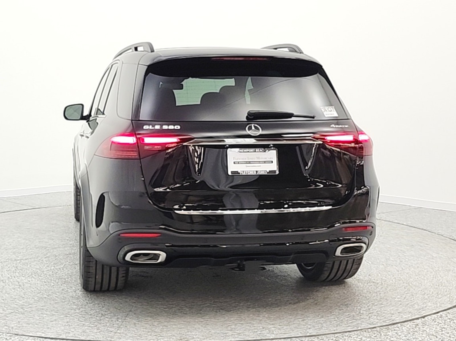 New 2026 Obsidian Black Metallic Mercedes-Benz GLE 580 image 6