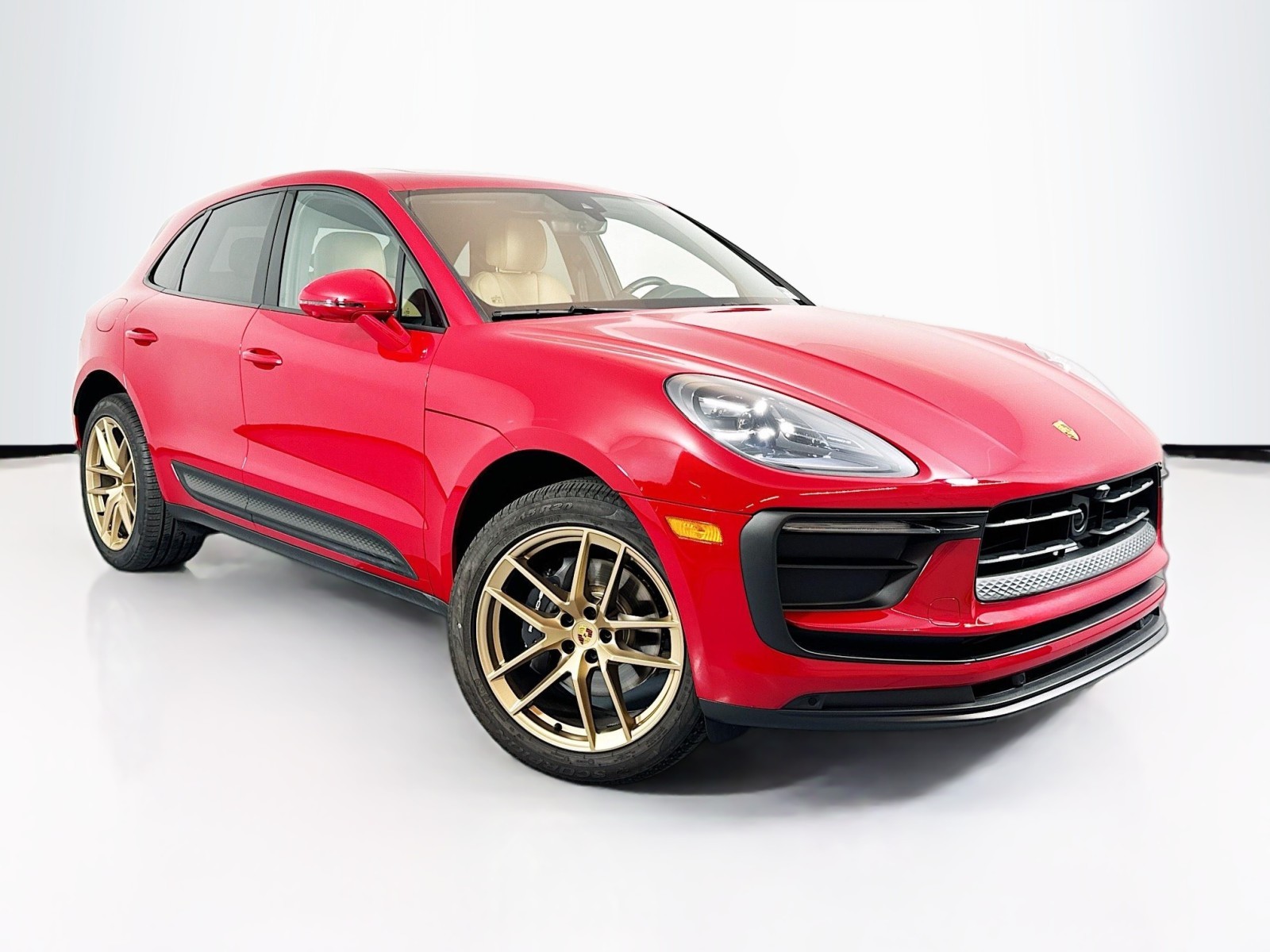 2024 Porsche Macan  3