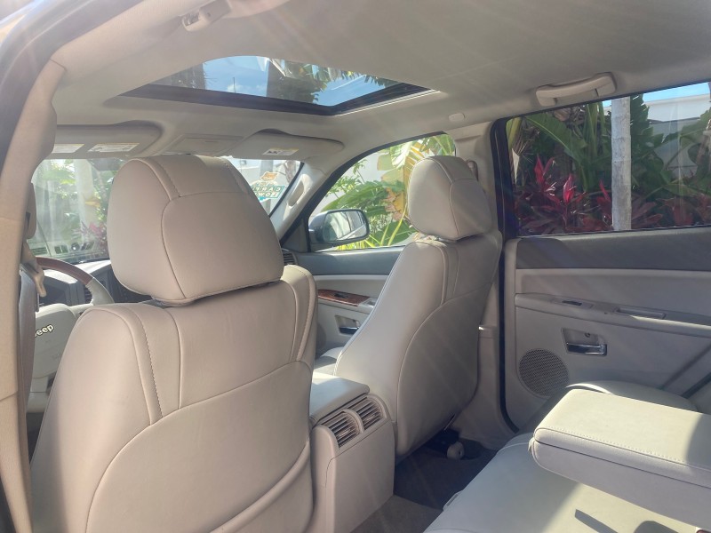 2006 Jeep Grand Cherokee Overland LOW MILES 57,372 1 OWNER 4WD in , 