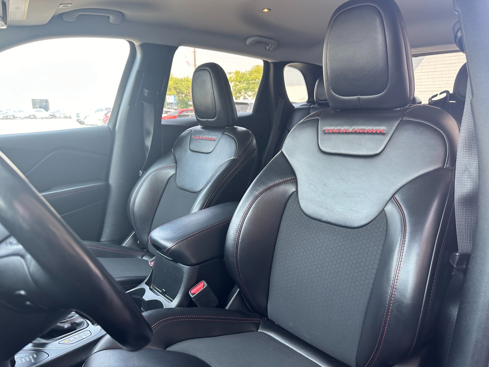 2019 Jeep Cherokee Trailhawk 11