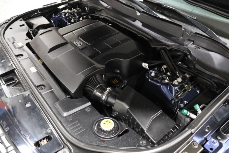2019 Land Rover Range Rover V6 Supercharged HSE SWB 4dr Suv in , 