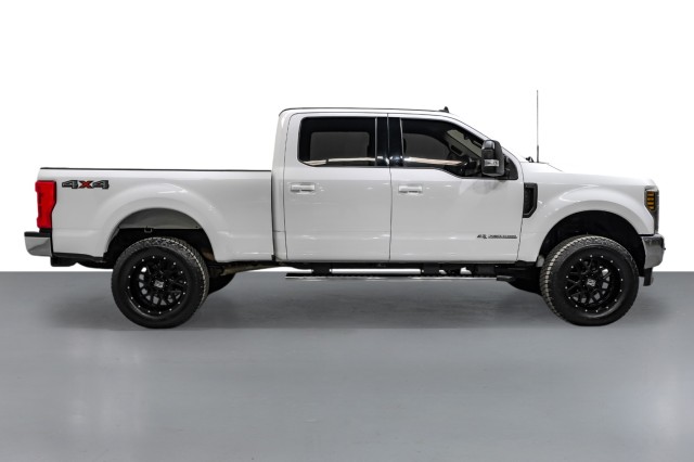 2019 Ford F-250 LARIAT 11