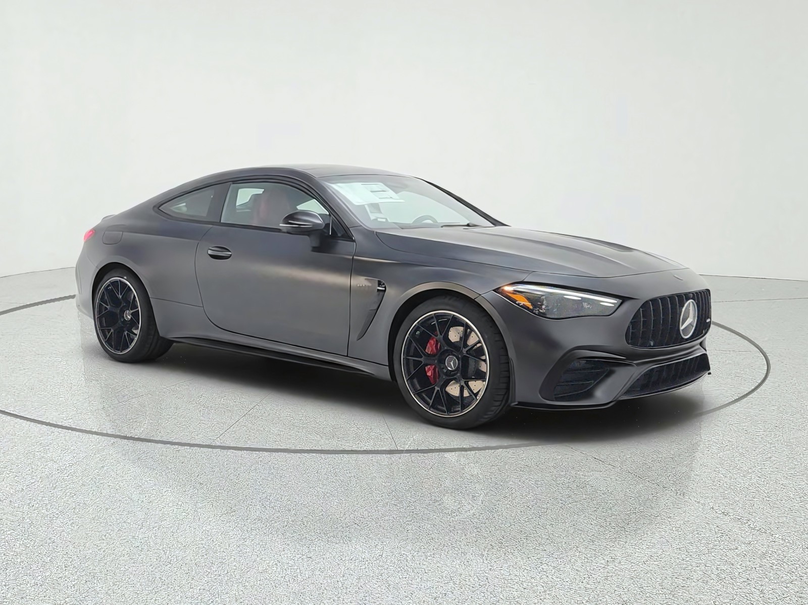 New 2027 MANUFAKTUR Graphite Grey Magno Mercedes-Benz AMG® CLE 53 4MATIC+ Coupe image 3