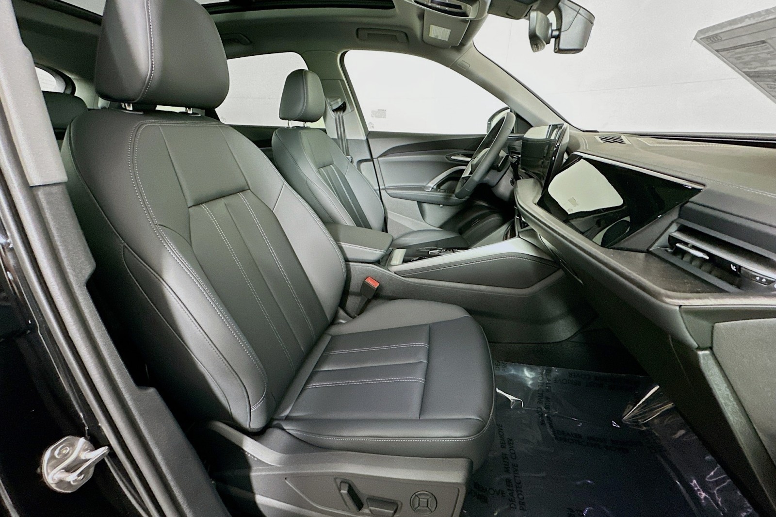 New 2026 Mythos Black Metallic Audi Premium image 8