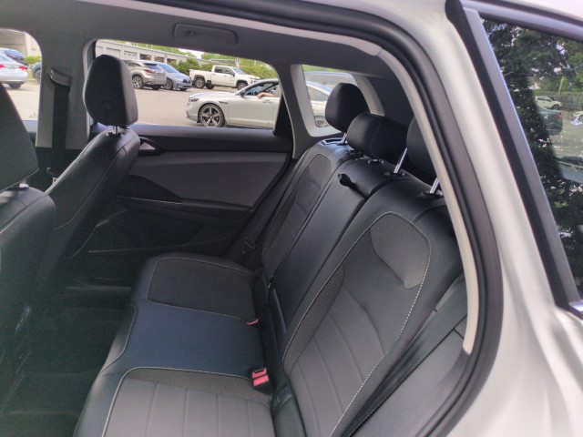VolkswagenTaos34