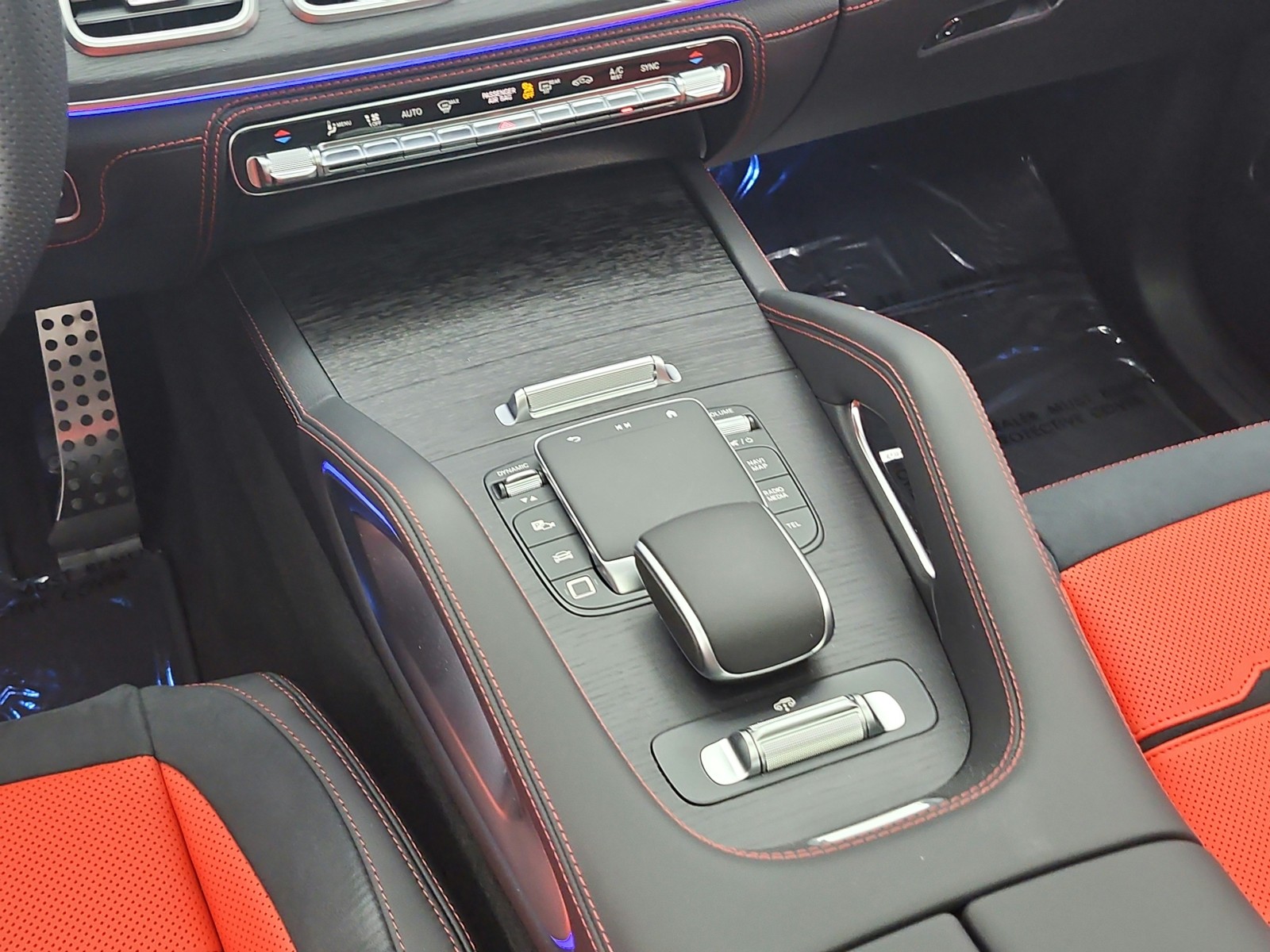 New 2026 Polar White Mercedes-Benz AMG® GLE 53 image 13