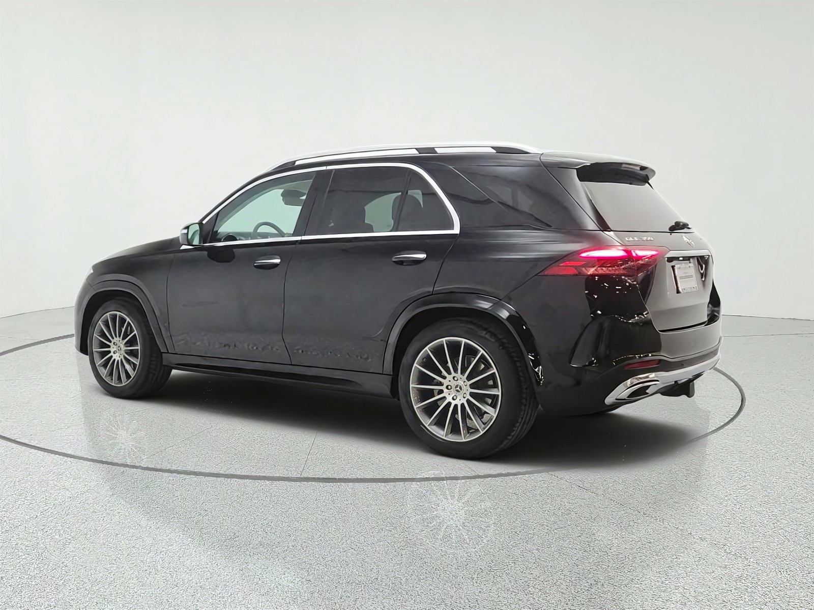Certified Used 2024 Black Mercedes-Benz GLE 350 4MATIC® SUV image 7