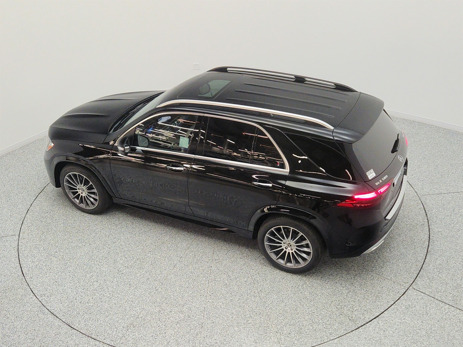 New 2026 Obsidian Black Metallic Mercedes-Benz GLE 580 4MATIC® SUV image 23