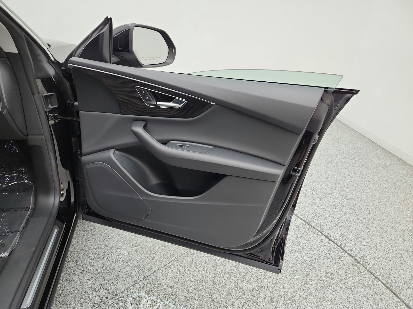 Used 2023 Mythos Black Metallic Audi Premium image 21