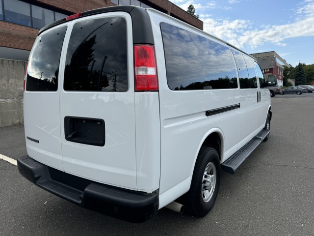 2022 Chevrolet Express Passenger LS 15 Passenger Van 5