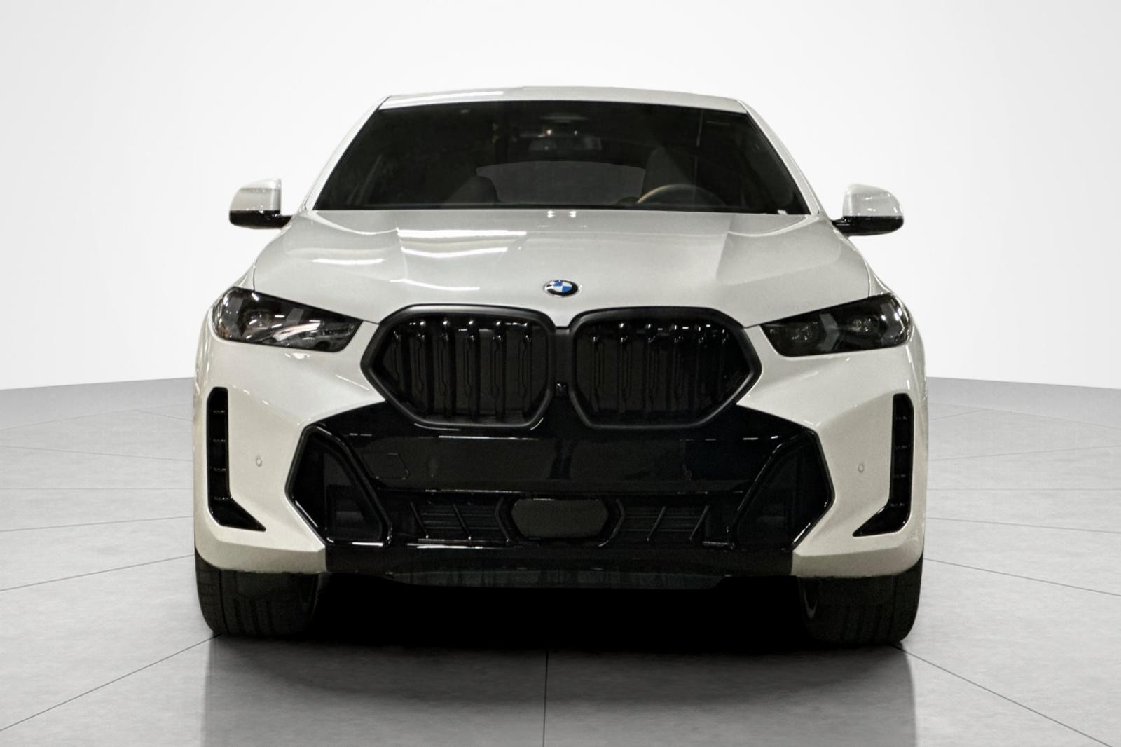 New 2027 Mineral White Metallic BMW xDrive40i image 8