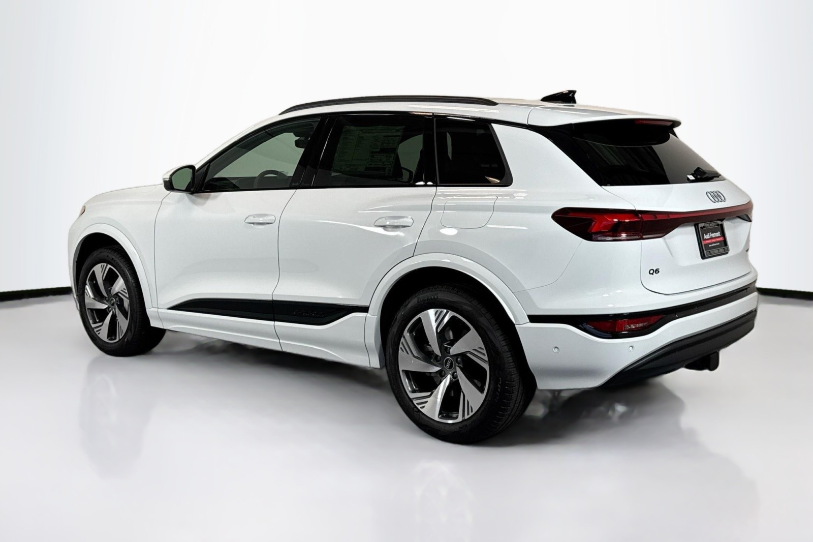 New 2025 Glacier White Metallic Audi Premium quattro image 7