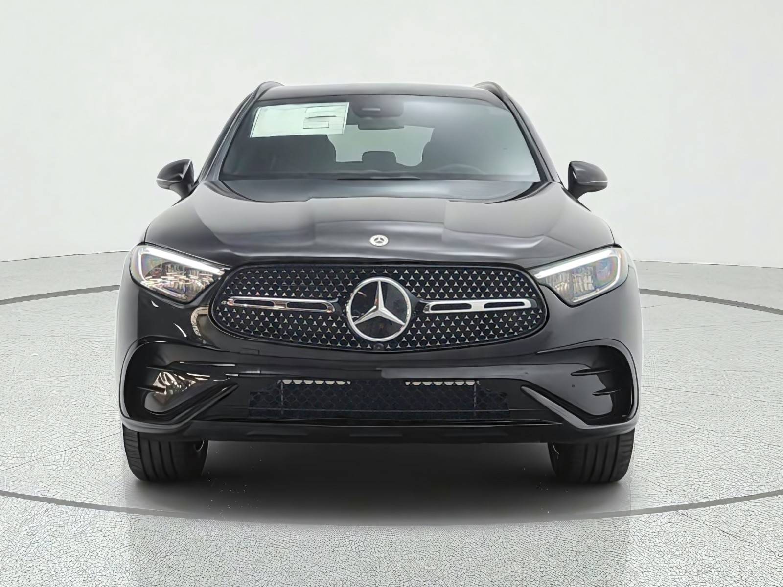 New 2027 Graphite Grey Metallic Mercedes-Benz GLC 300 SUV image 2