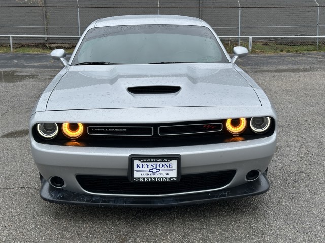 2023 Dodge Challenger R/T 8