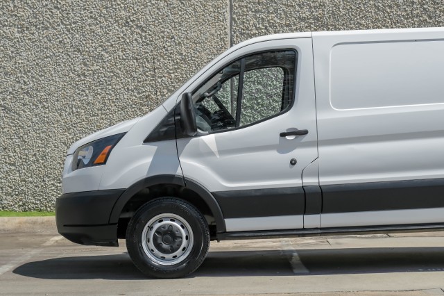 2019 Ford Transit Van  18