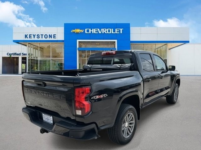 2023 Chevrolet Colorado 4WD LT 3