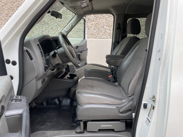 2020 Nissan NV Passenger NV3500 HD SV 24