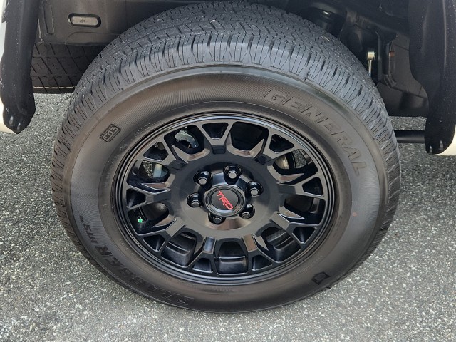 ToyotaTacoma 4WD9