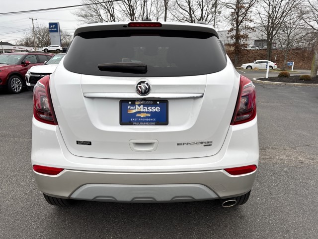 2022 Buick Encore Preferred 7