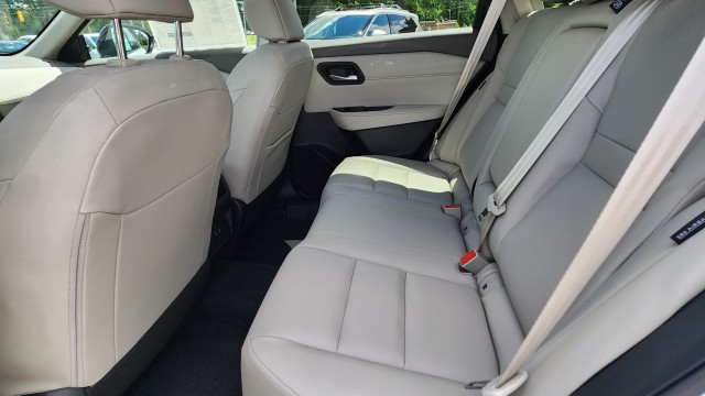 NissanRogue36