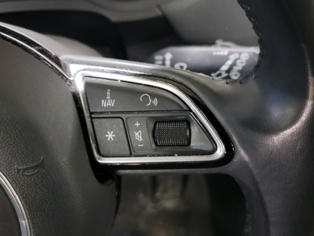 2018 Audi Q3 2.0 TFSI Sport Premium quattro AWD 15