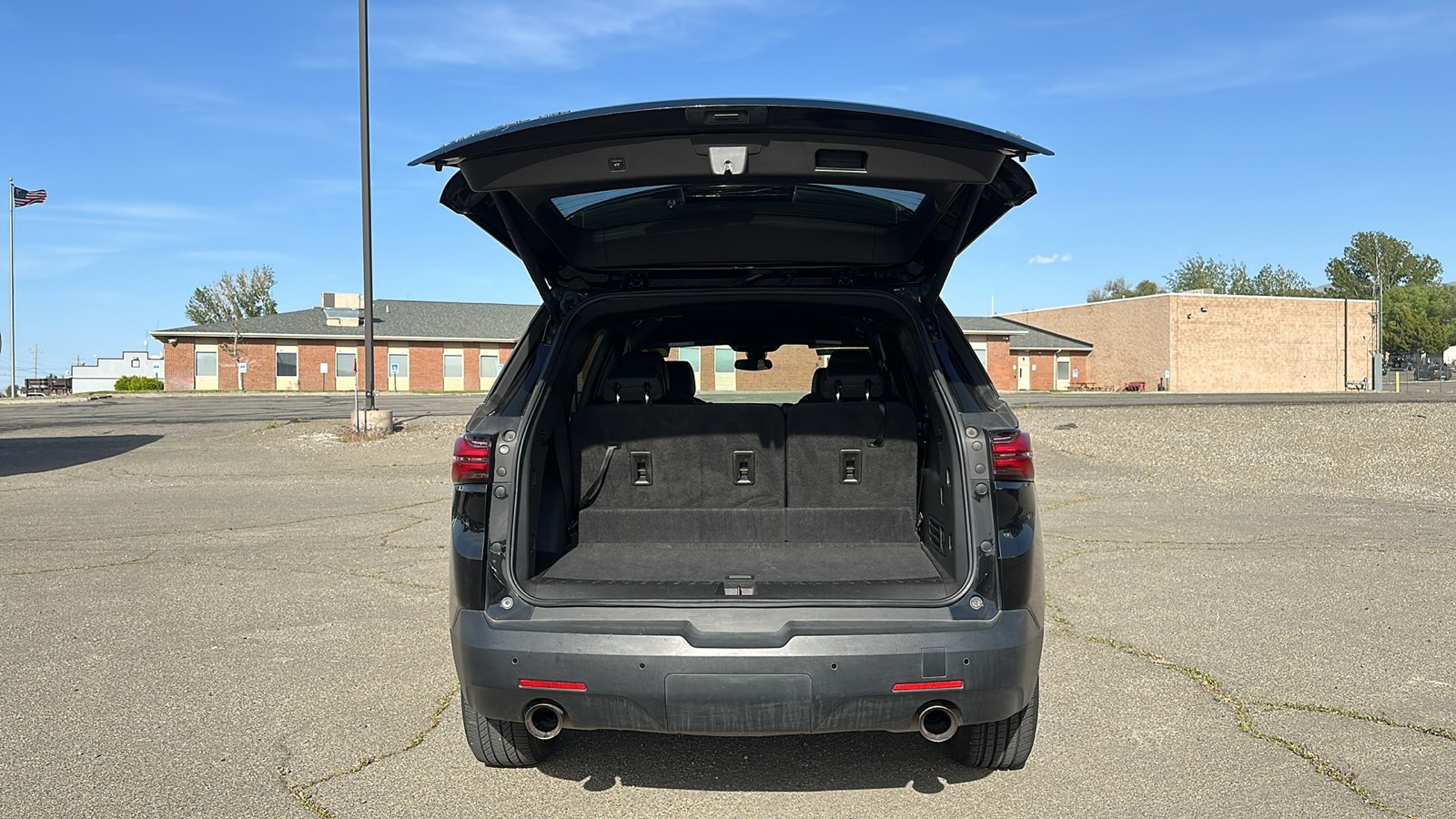 2022 Chevrolet Traverse LT Leather 11