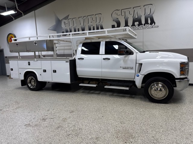 2020 Chevrolet Silverado MD 5500 Duramax RWD Utility/ Service Bed in , 