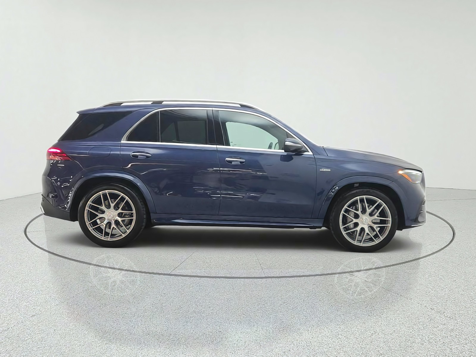 Certified Used 2026 Twilight Blue Metallic Mercedes-Benz AMG® GLE 53 4MATIC+ SUV image 4