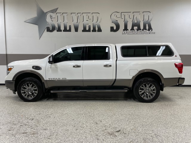 2017 Nissan Titan XD Platinum Reserve Cummins V8 4WD in , 