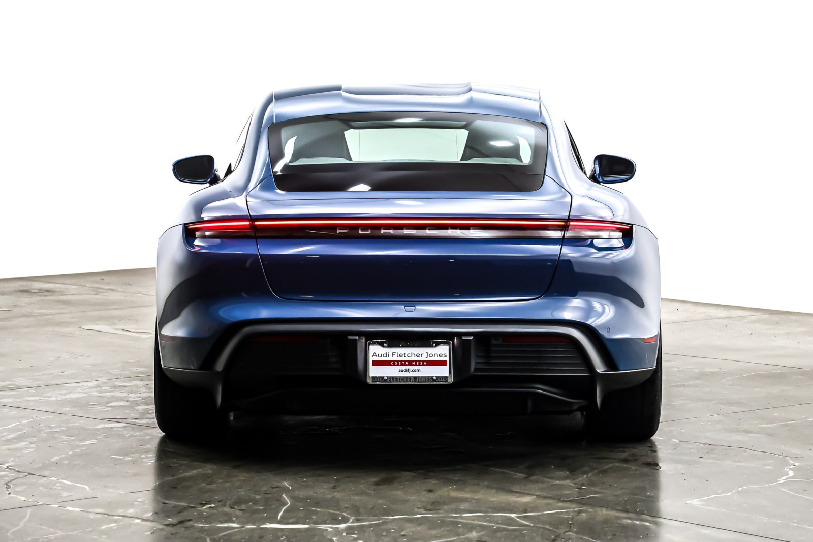 Used 2023 Neptune Blue Porsche RWD image 5