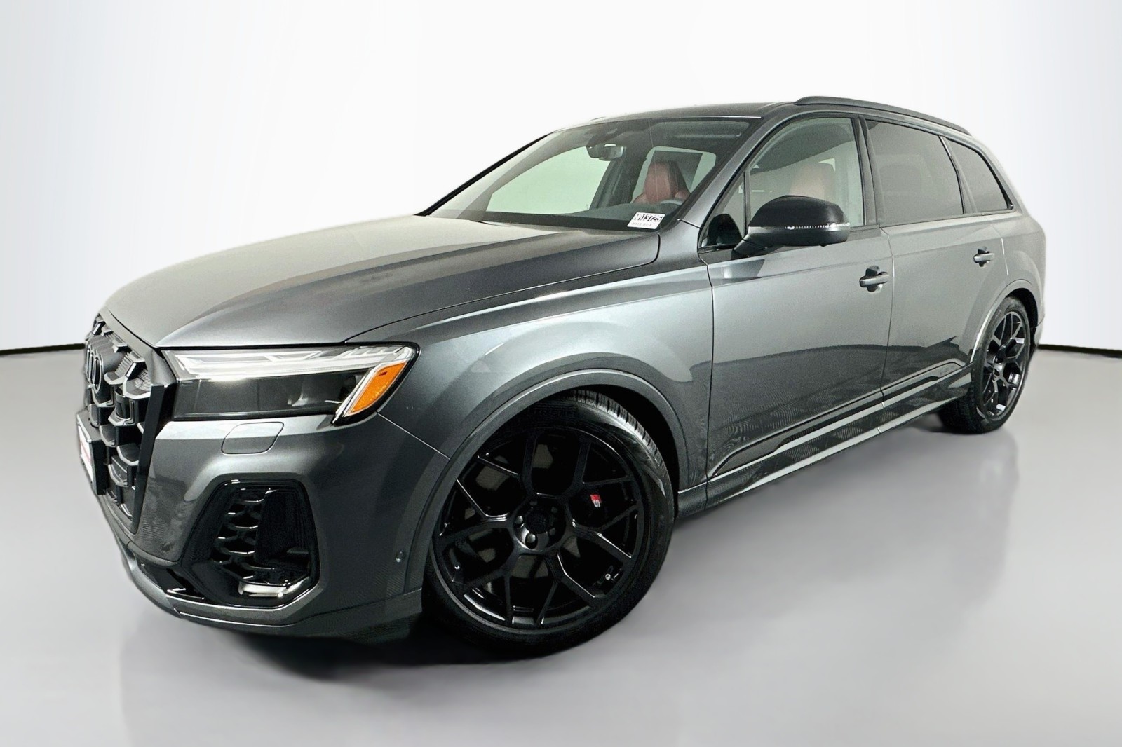2026 Audi SQ7 Premium Plus