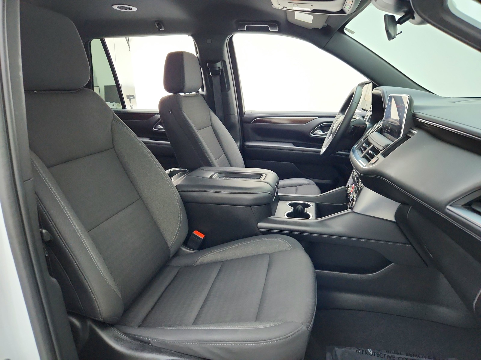 Used 2024 Summit White GMC SLE image 30