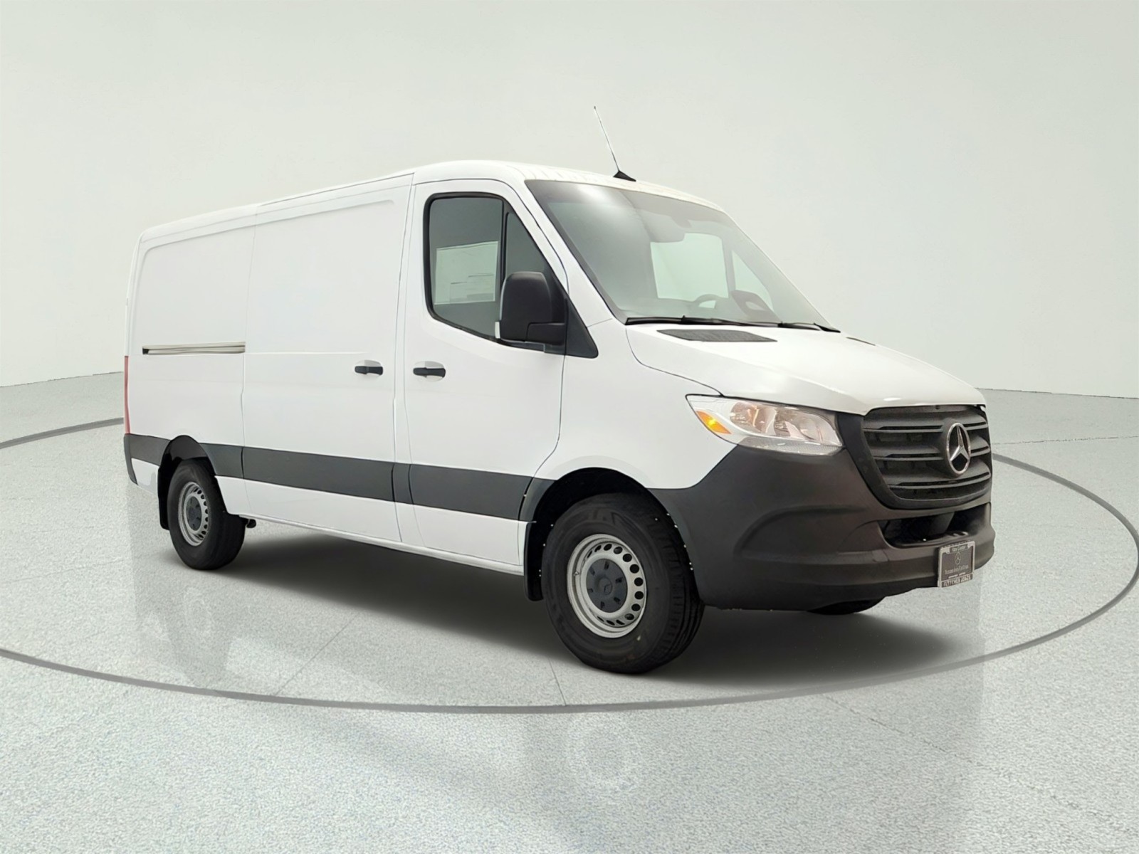 New 2026 Arctic White Mercedes-Benz Standard Roof Worker image 3
