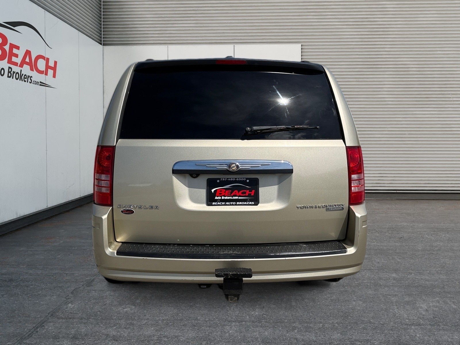 2010 Chrysler Town & Country #16
