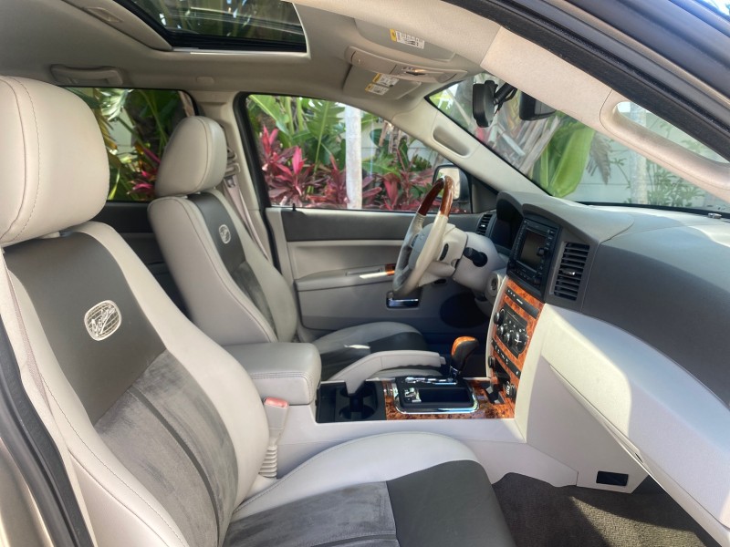 2006 Jeep Grand Cherokee Overland LOW MILES 57,372 1 OWNER 4WD in , 