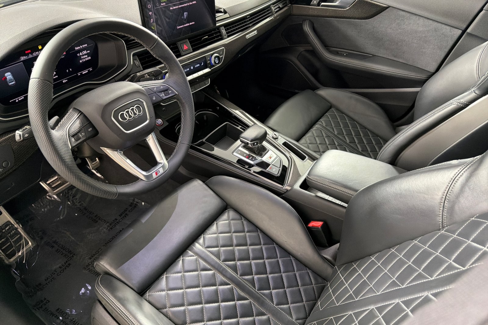 Used 2023 District Green Metallic Audi Premium Plus 3.0 TFSI quattro image 9