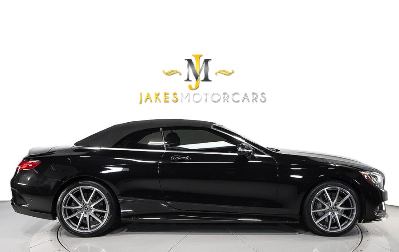 2017 Mercedes-Benz S-Class S 550 DESIGNO Cabriolet ($148,310 MSRP) *ONLY 27,000 MILES in , 