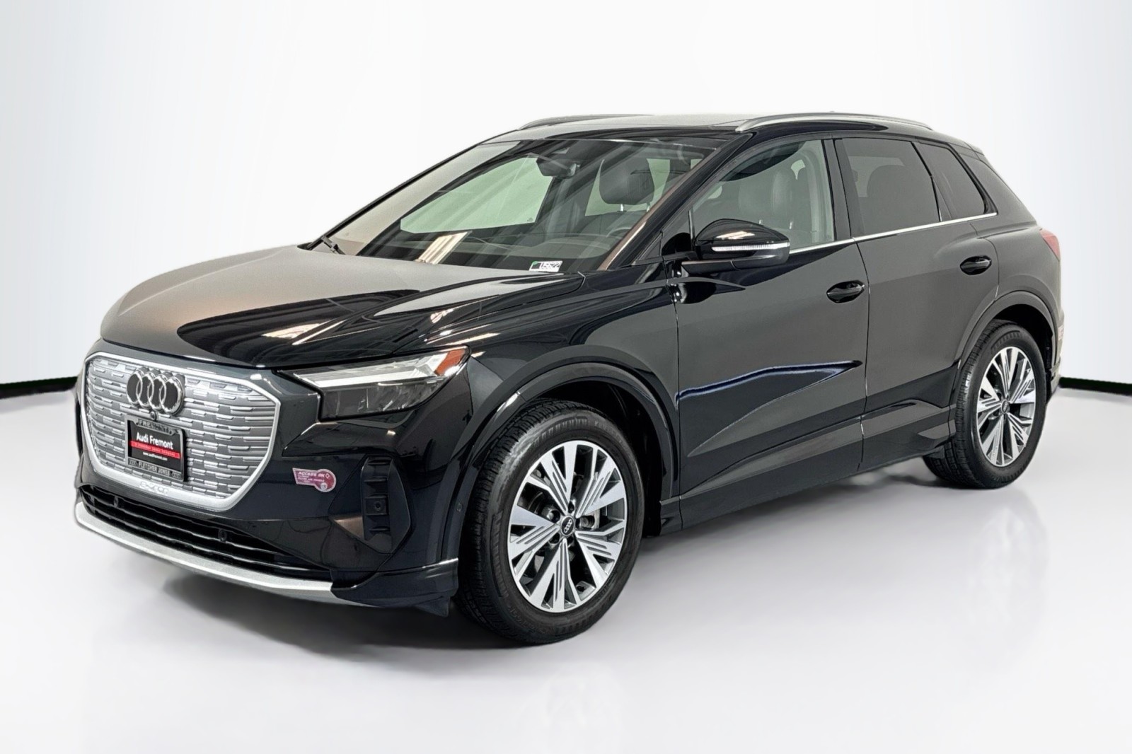 2023 Audi Q4 e-tron Premium Plus