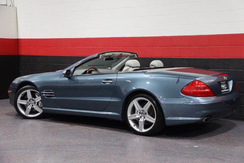 2004 Mercedes-Benz SL600 V12 AMG Sport 2dr Convertible in , 