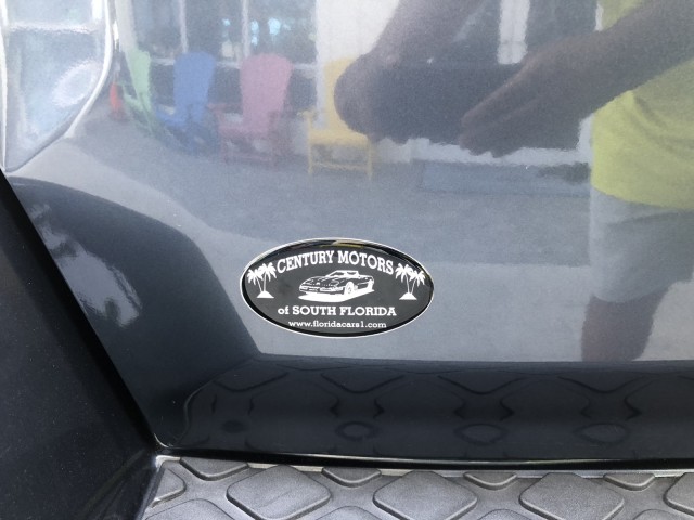 2008 Nissan Pathfinder LE LOW MILES 1 OWNER FL in pompano beach, Florida