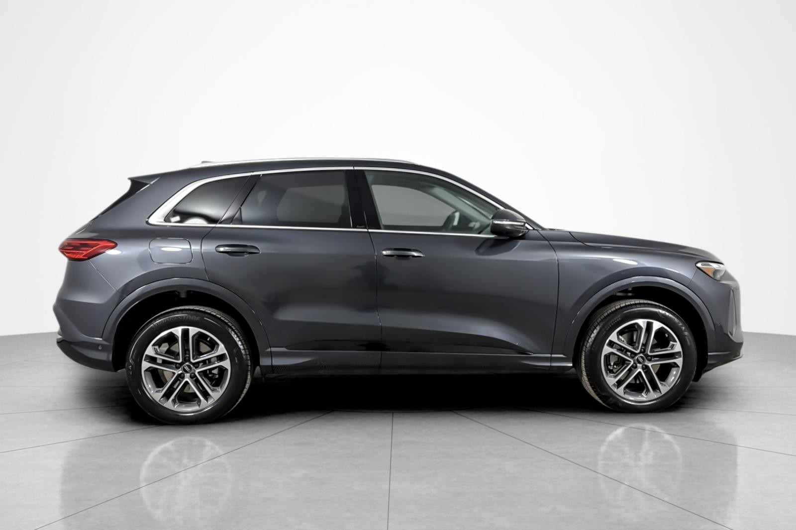 Used 2025 Tambora Gray Metallic Audi Premium 2.0 TFSI quattro image 6