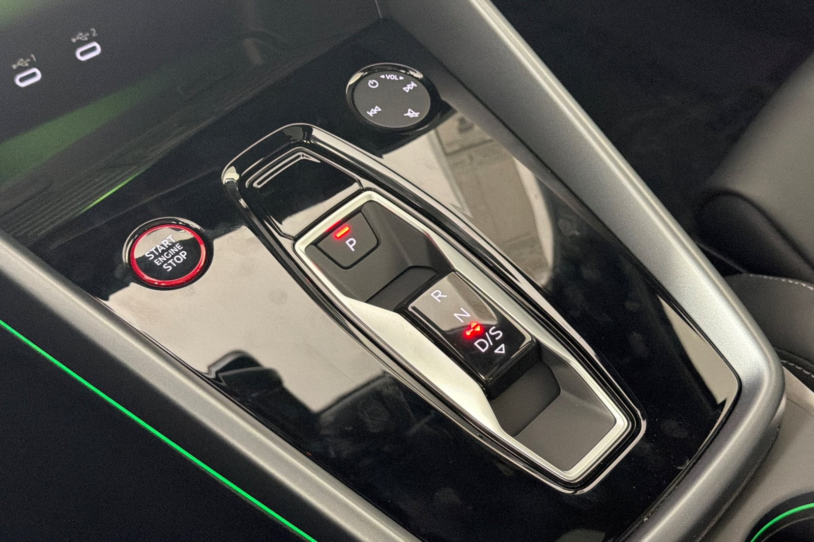 New 2026 District Green Metallic Audi quattro image 20